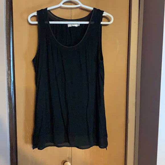 Ricki’s Tank top - Picture 1 of 4